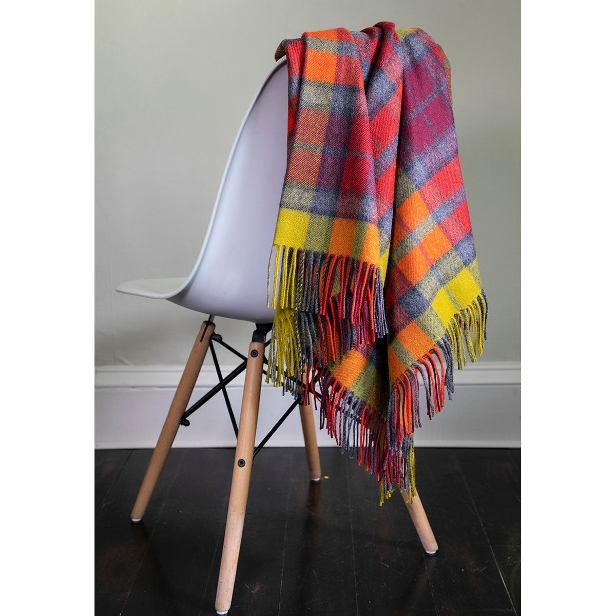 Buchanan Berry Tartan Lambswool Blanket