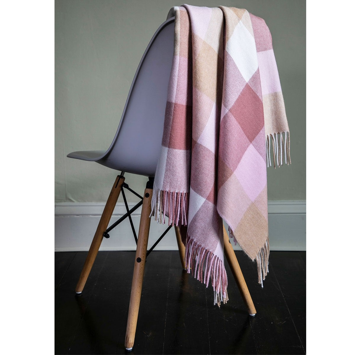 Dornie Blossom Lambswool Blanket
