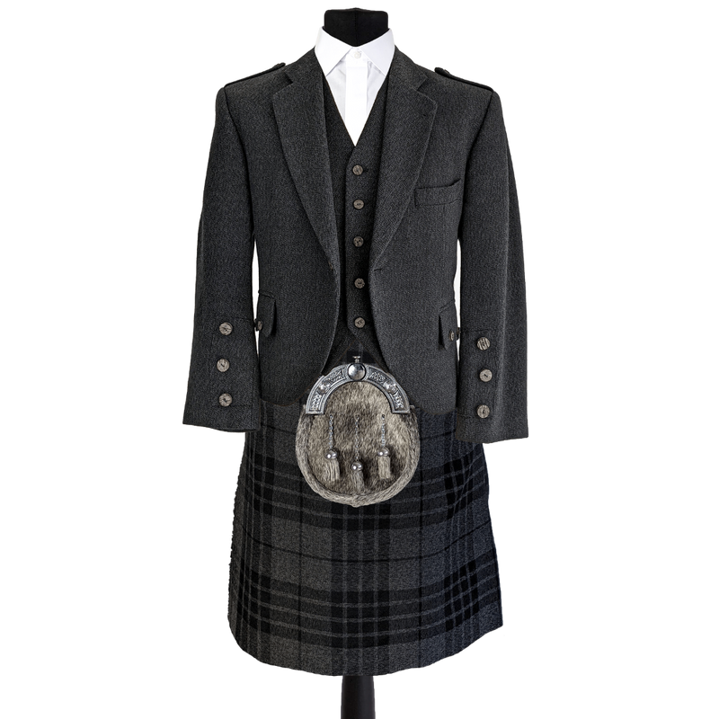 Kilt Hire Package Builder - Customer's Product with price 92.50 ID R1EZMSJP_5KPsb5i006Ep2tA