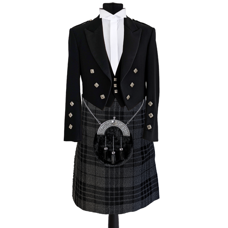 Kilt Hire Package Builder - Customer's Product with price 82.50 ID prCPamkY6YrzTaKbBBo-WfNV